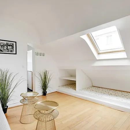 Charming Under Roof Bastille Paris
